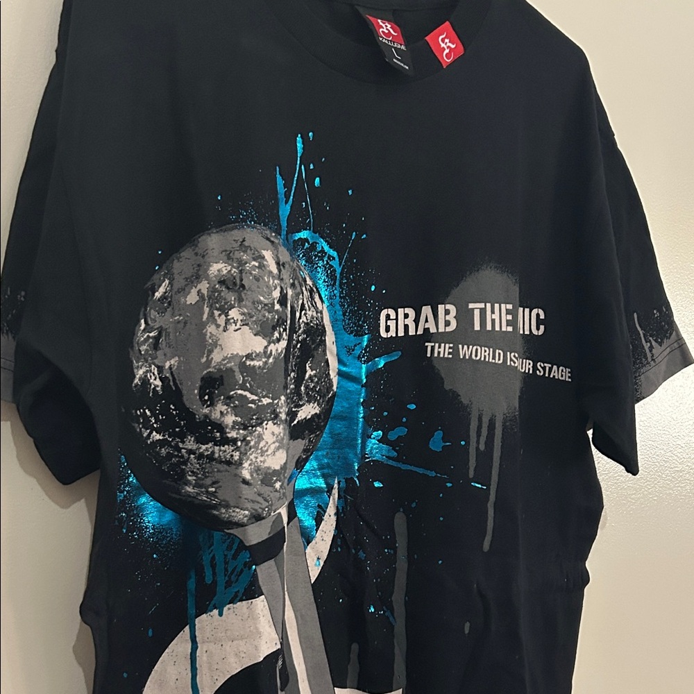 Black and Blue Graphic Men's Tee